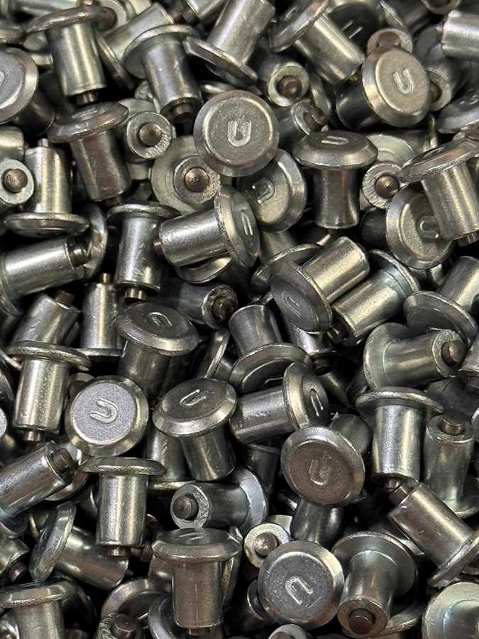 Tire Studs No. 11 1000/Box - Kits